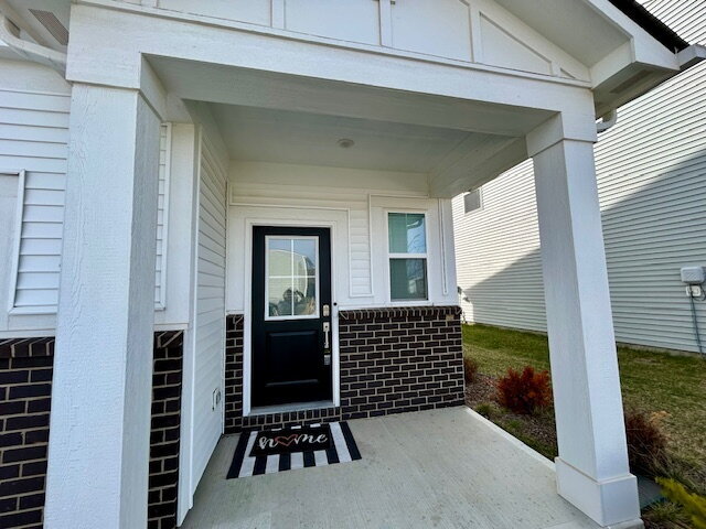 Photo - Beautiful Newly Built 4 Bed, 2.5 Bath Home - Loudoun Place Neighborhood