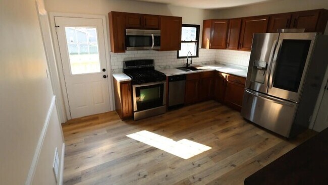 The Hass House | Comfortable South Bend Getaway