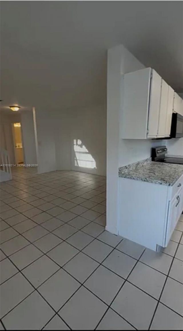 Photo - 127 SW 159th Way
