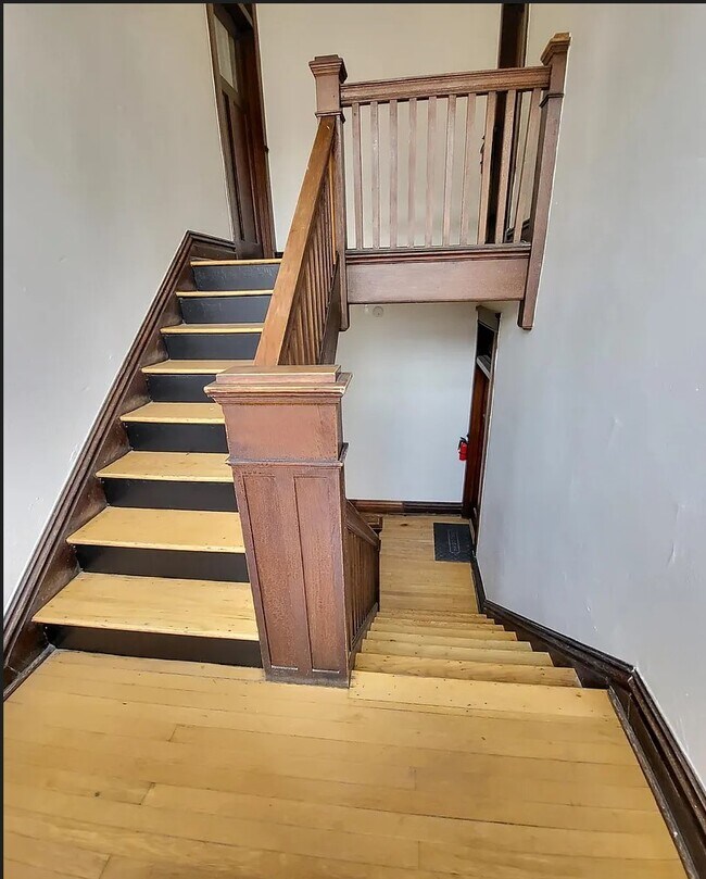 Photo - 5912 McPherson Ave Unit 3W