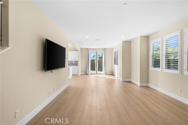 Photo - 102 Marisol St