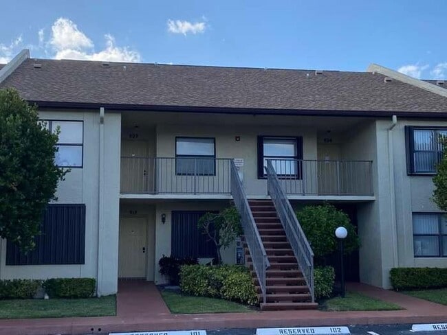 Photo - 7879 Willow Spring Dr Condo Unit 923