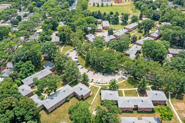 Photo - Oakview Apartments