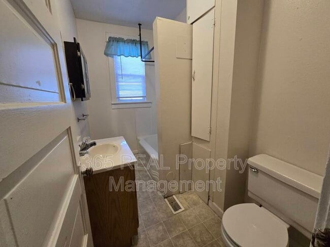 Photo - 1820 8th Ave