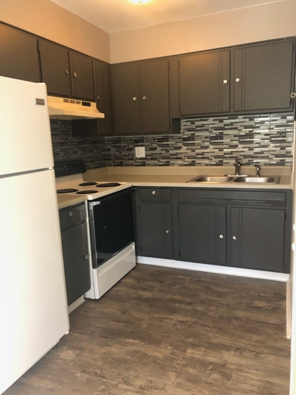 Photo - 888 Westmoreland Rd