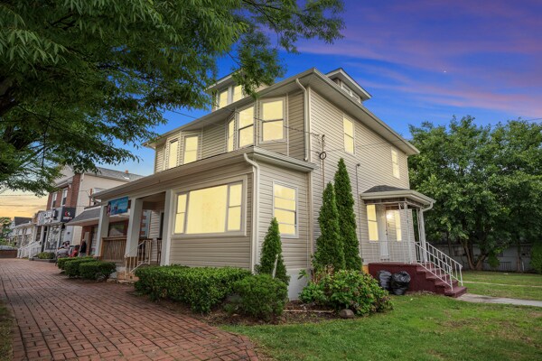 Photo - 1918 Greenwood Ave Unidad 2