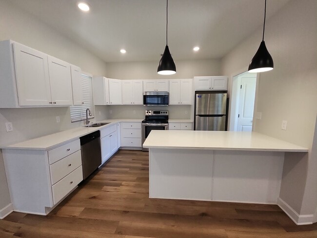 Photo - 390 N Liberty St