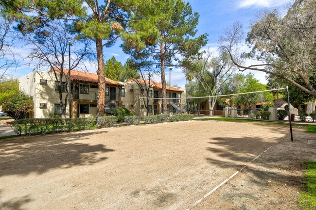 Photo - La Hacienda Apartment Homes