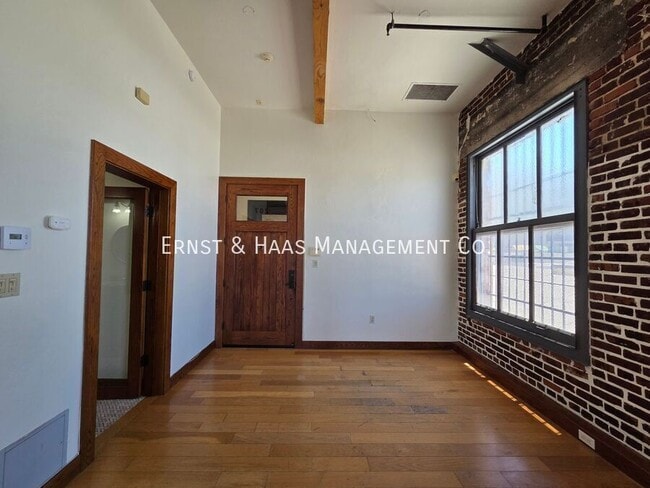 Photo - 800 S Pacific Ave Unit 207