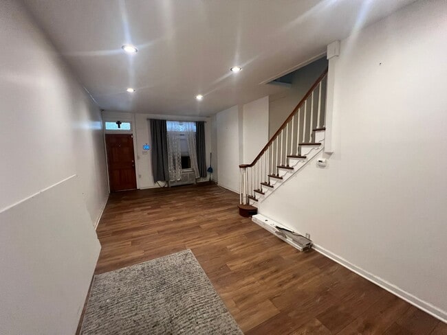 Photo - Nice house west side must see close to 29