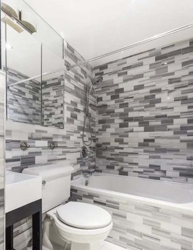 437 W 53rd St Unit 3B