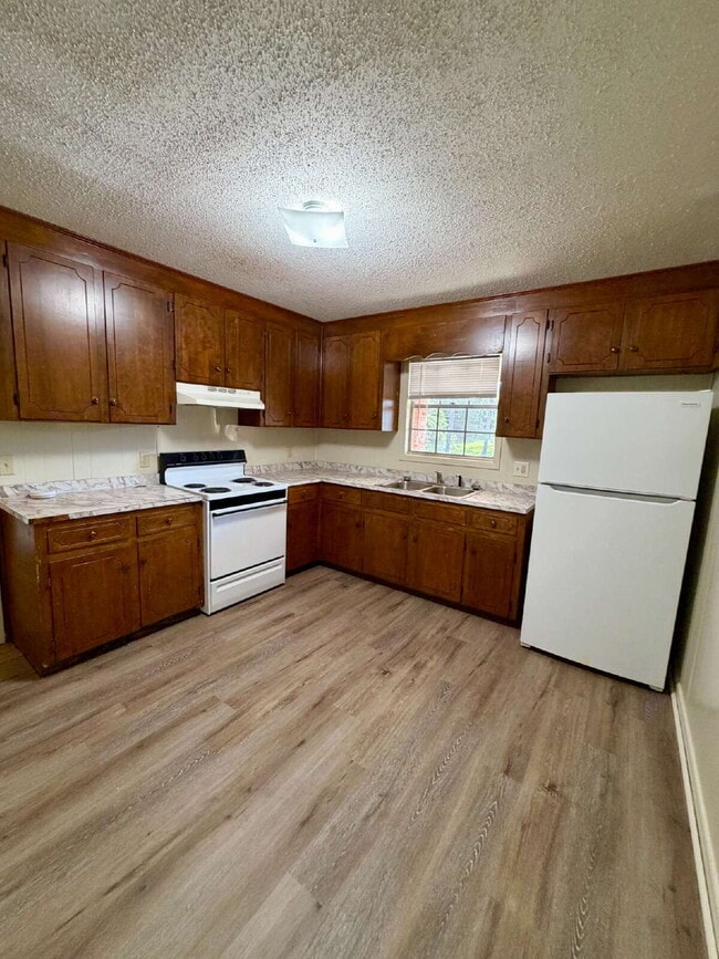 Photo - 205 Daniel St Unit Apt 7