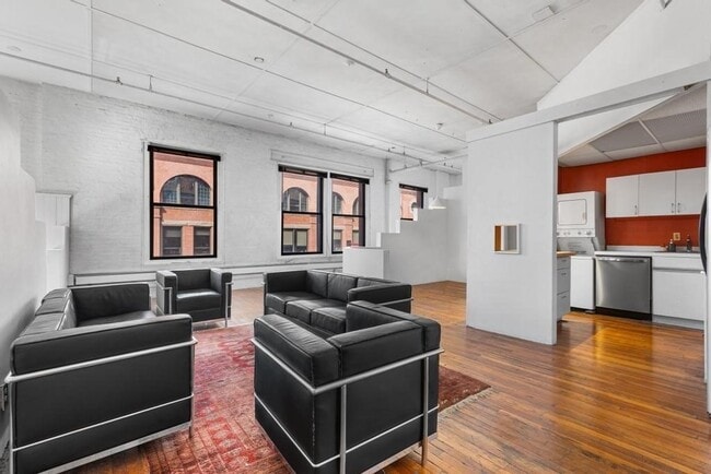 Building Photo - 96 South St Unit 4A##