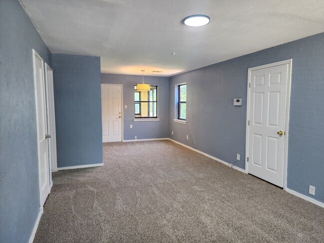 Photo - 4213 N Lottie Ave