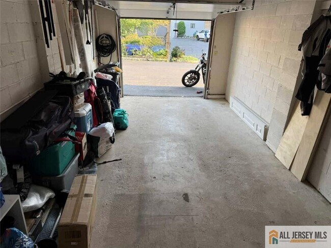 Photo - 44 Wisteria Ct