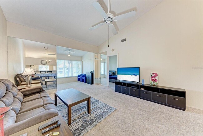 Photo - Furnished 2 Bedroom | 2 Bath - Lake Views Unit 3356