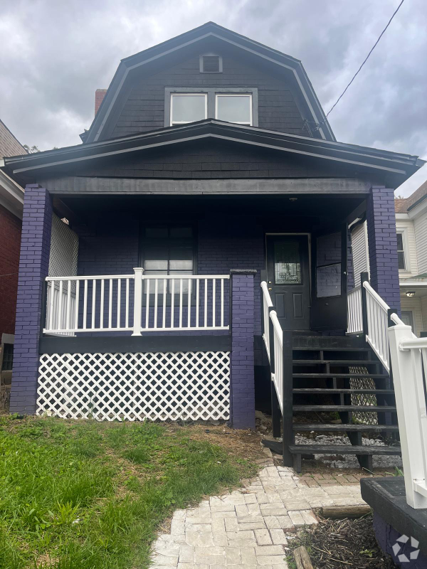 Building Photo - 5140 Carthage Ave Rental