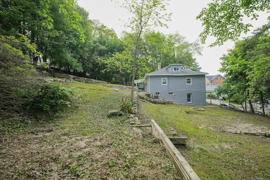 Photo - 59 Fairfax St