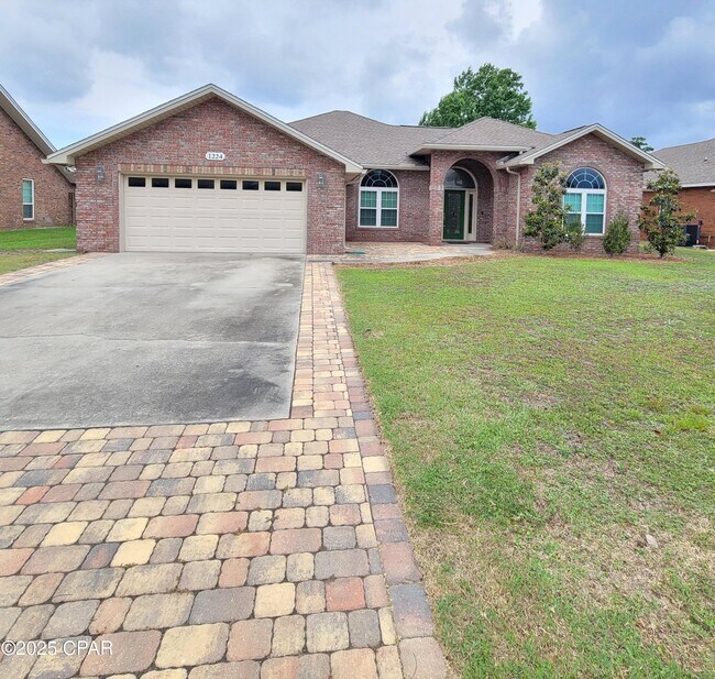 1224 Huntington Ridge Rd