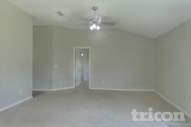 Photo - 6830 Shoreline Ln