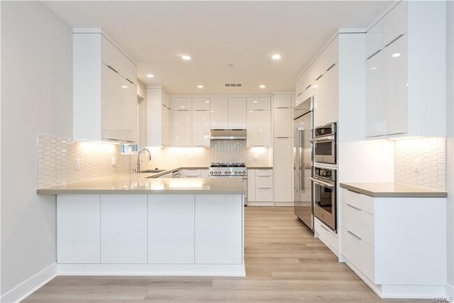 Photo - 589 McFadden St