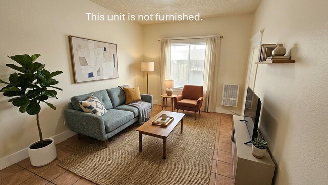 Building Photo - 743 S Burlington Ave