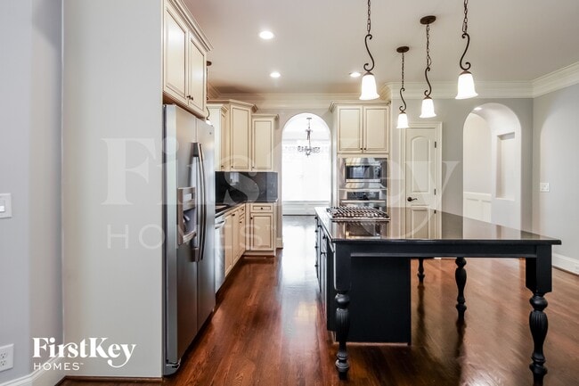 Photo - 1304 Westminster Dr