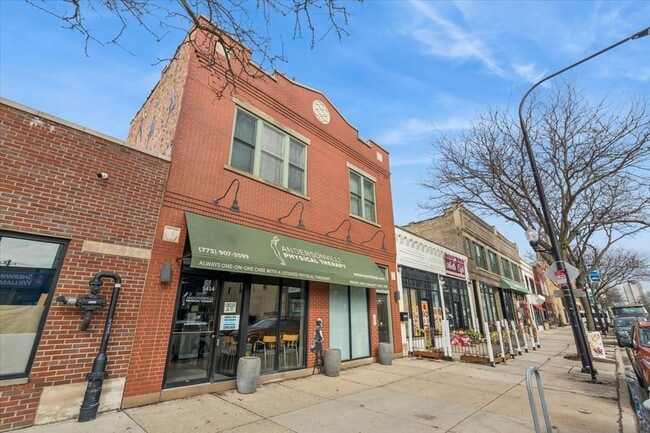 Photo - 5414 N Broadway