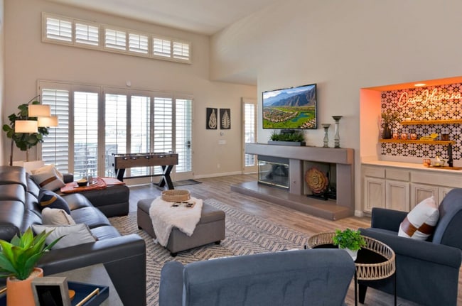 Photo - 56980 Merion