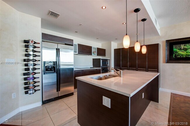 Photo - 1900 N Bayshore Dr Condo Unit 3218