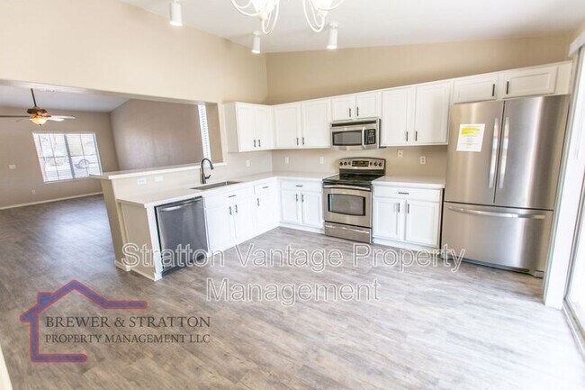 Photo - 10117 E Obispo Ave