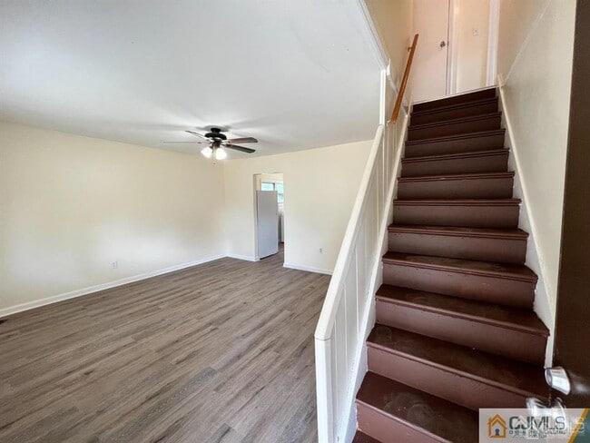 Photo - 1008 Terrace Blvd