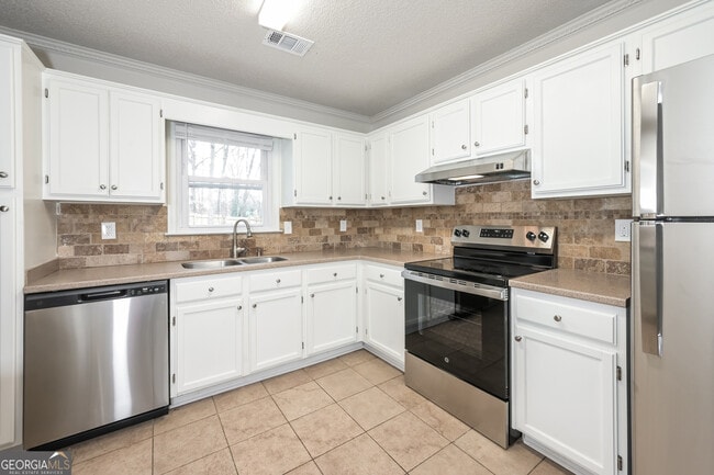 Photo - 2202 Independence Dr SW