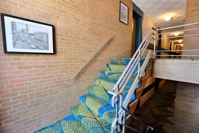 Colfax Villas I