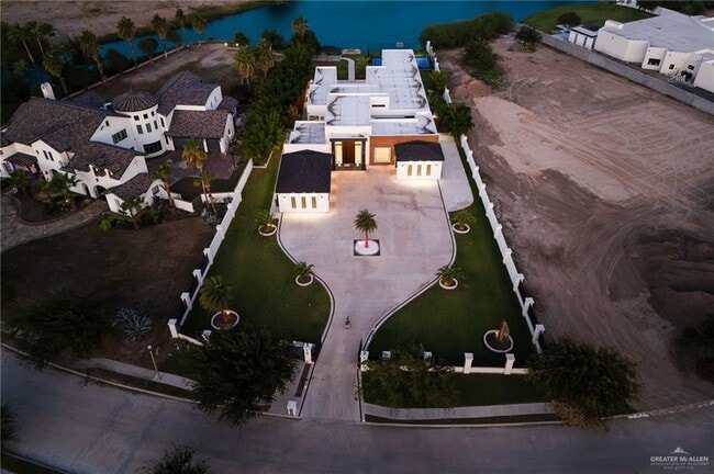 Photo - 43 Antigua Dr