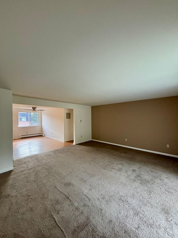 Photo - 4 Losson Garden Dr