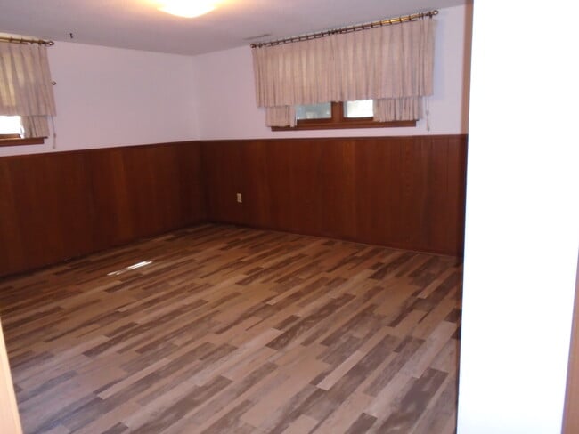 Photo - 1201 Midyett Rd