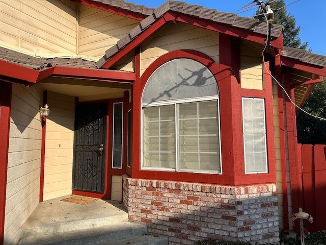 Photo - Modesto 5 Bedroom 3 Bathroom with a Pool