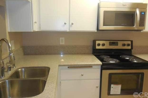 Building Photo - 10655 Lemon Ave Rental