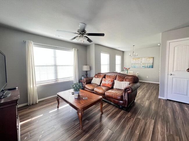 Photo - 2788 W Auburn Dr