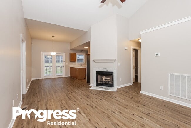 Photo - 608 Flicker Ct