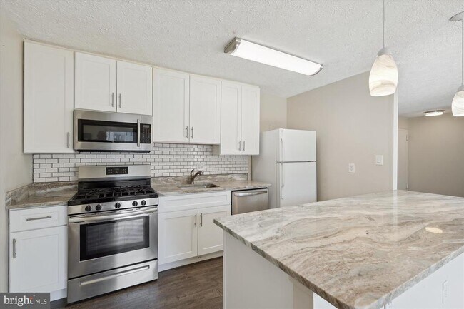 Photo - 12305 Braxfield Ct Unit 406