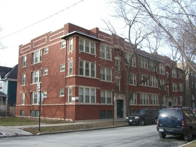 Building Photo - 6740 N Lakewood Ave Unit 1 Rental