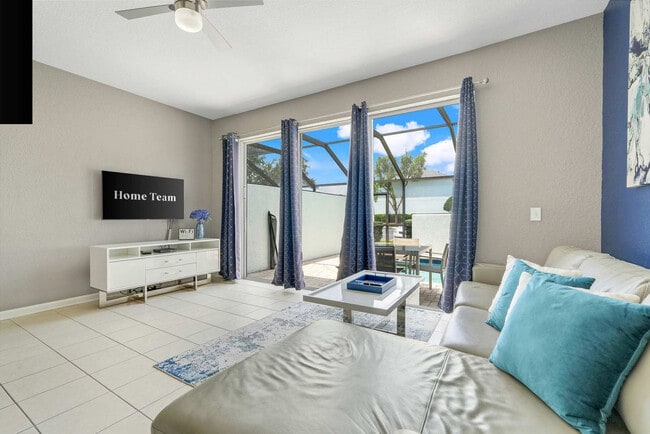 Building Photo - 2530 Maneshaw Ln Unit SI ID1436139P