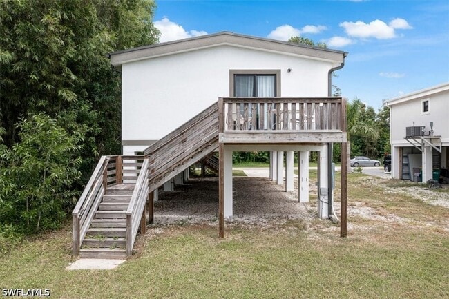 Building Photo - 3260 Woodside Ave