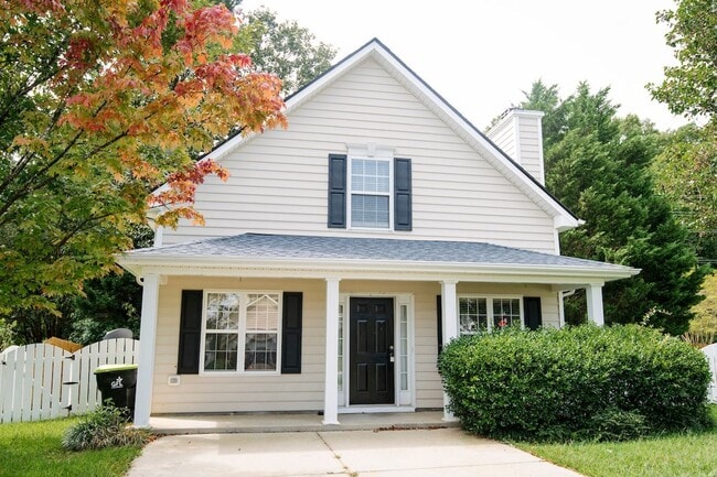 Photo - Charming Cape-Cod in the Heart of Apex! First Floor Master! Pet Friendly!