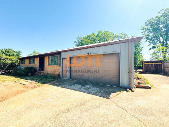 Photo - 214 Hunts Bridge Rd