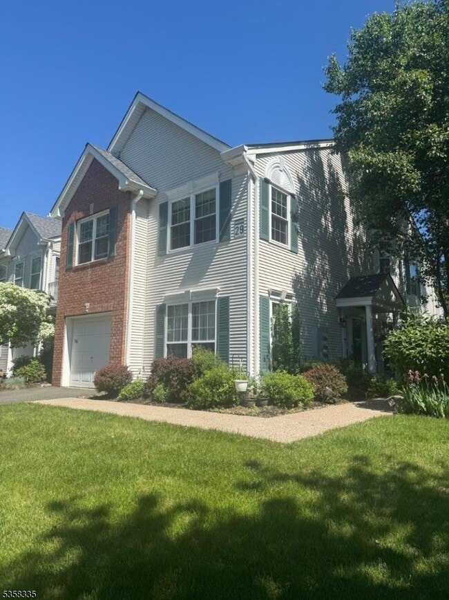 Photo - 286 Janine Way Townhome
