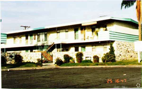 Photo - Northgate Lane Apartments