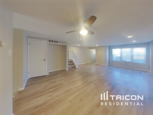 Photo - 5127 N Hunters Ct